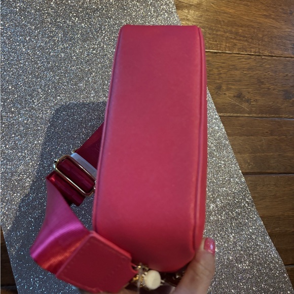 NWT! Valentino Hot Barbie Pink Studded Crossbody camera Bag - Picture 7 of 11